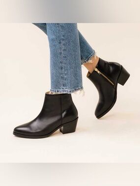 Nisolo Marisa Black Leather Ankle Boots